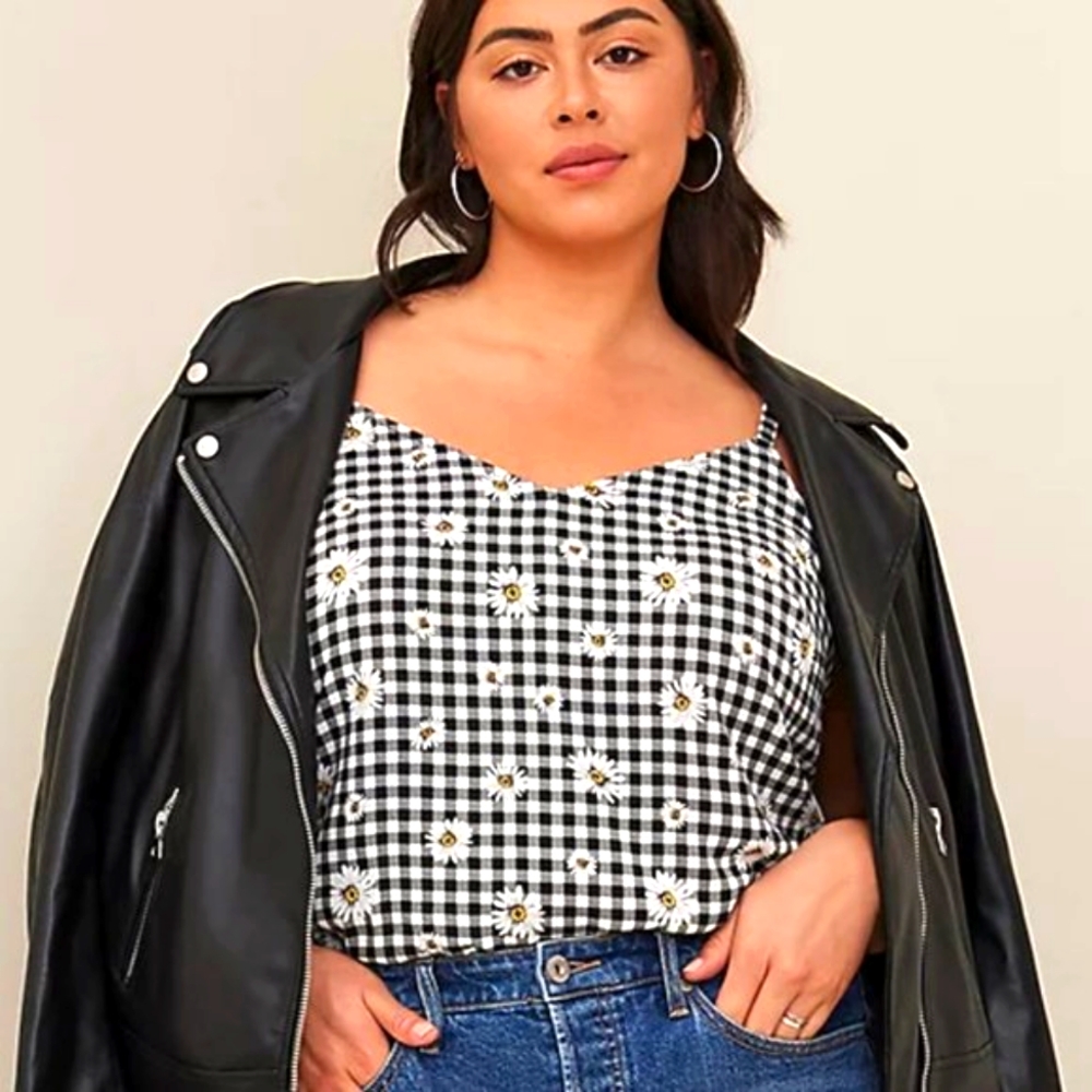 ❤️NWT TORRID DAISY ADJUSTABLE STRAP PLAID STRETCH CHALLIS CAMI TANK, Plus Size - Picture 7 of 11